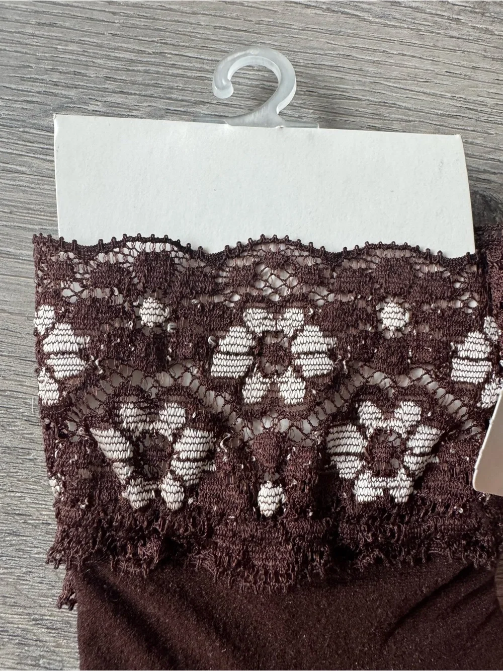 Sheer Lace Quarter Socks